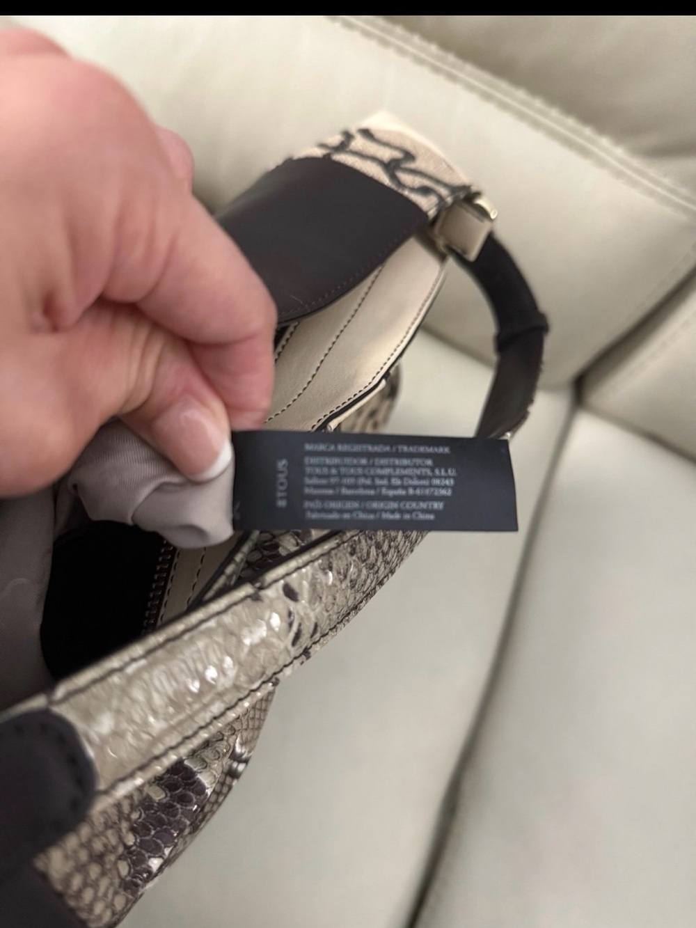 Tous Beige & Brown Patterned Shoulder Hobo (with damages) - Picture 6 of 12